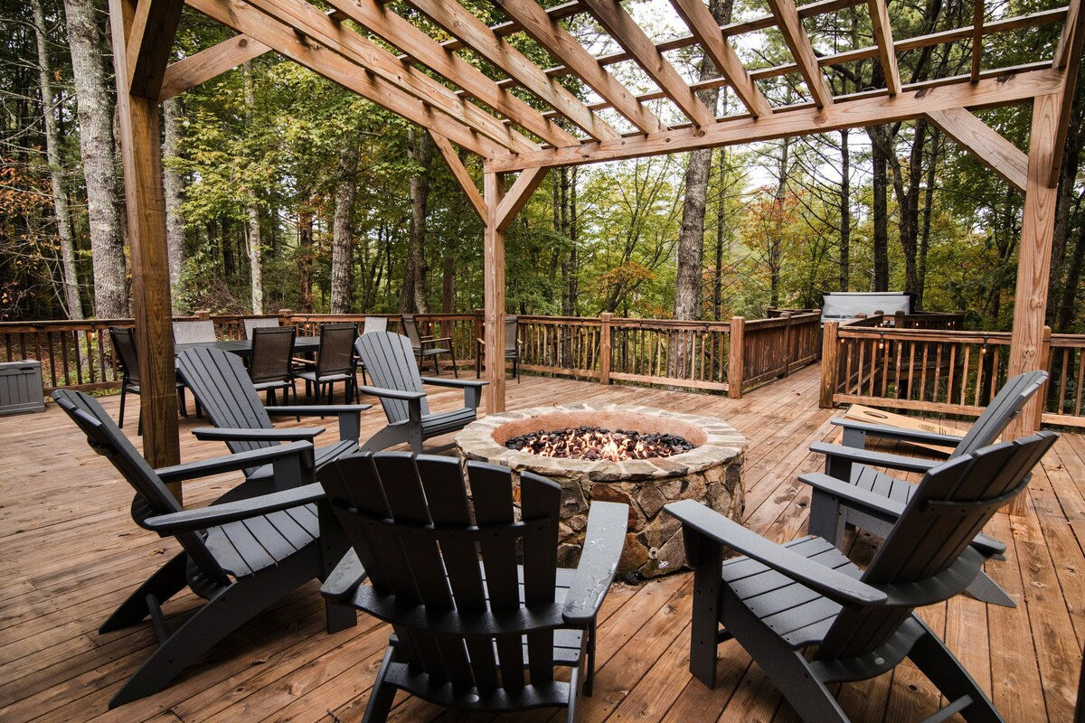 Cabin with Hot Tub, Firepit, Game Room, Dogs Welcome, 7 Acres